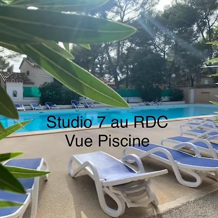Les Appartements De La Marina Sanary-sur-Mer Zewnętrze zdjęcie