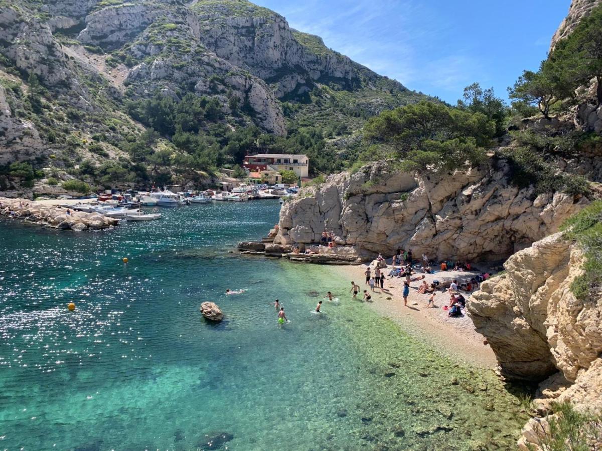 Les Appartements De La Marina Sanary-sur-Mer Zewnętrze zdjęcie