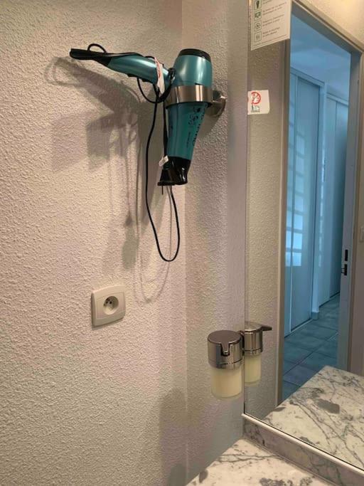 Les Appartements De La Marina Sanary-sur-Mer Zewnętrze zdjęcie