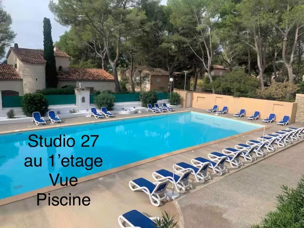Les Appartements De La Marina Sanary-sur-Mer Zewnętrze zdjęcie